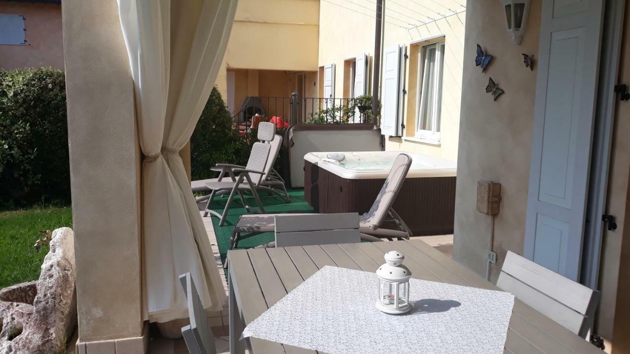 Il Giardino Di Laura - Sirmione Apartment Exterior photo
