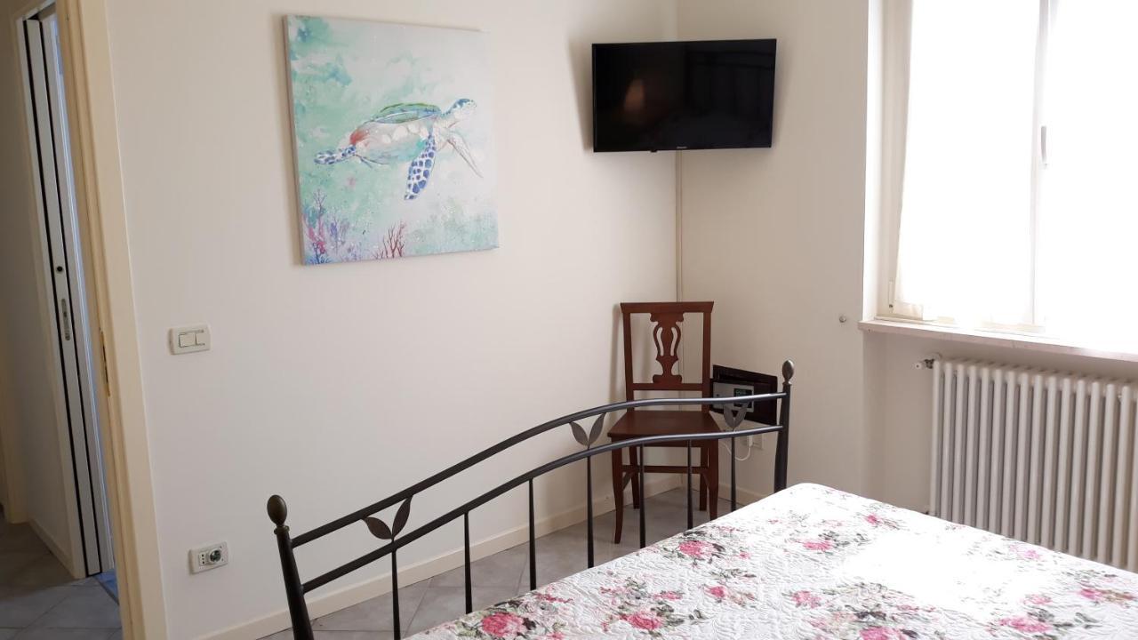 Il Giardino Di Laura - Sirmione Apartment Exterior photo